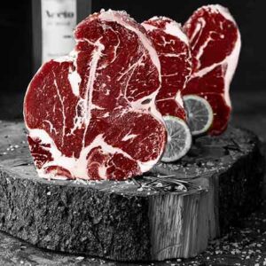 E' necessario lavare la carne prima della cottura o congelamento?